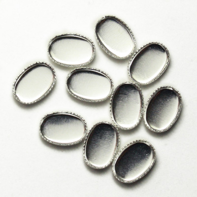 Nail Labo ストーンディッシュ オーバル シルバー 4×6mm 10粒