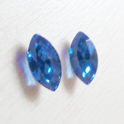 取扱終了 SWAROVSKI ELEMENTS 4228 ナベット 6×3mm サファイヤ 10粒