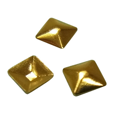 Nail Labo メタルスタッズ シャープピラミッド ゴールド 2mm 50粒