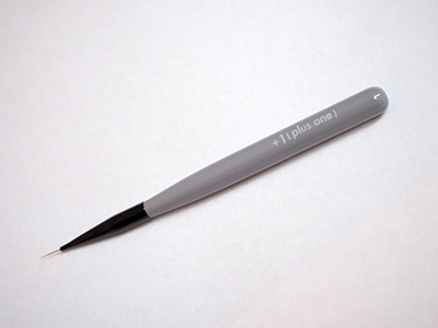+1 (plus one) easy liner Brush