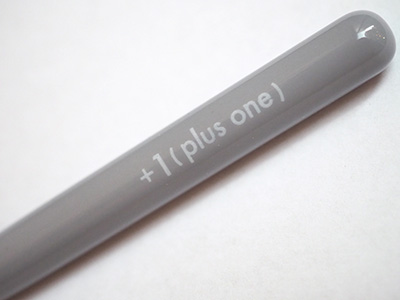 +1 (plus one) easy liner Brush