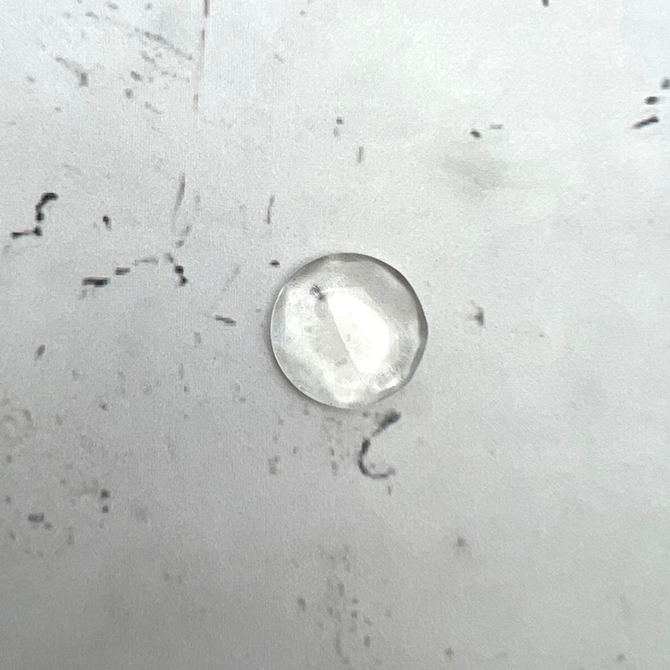 クリスタルワンダーキューブ 30P ラウンドダイヤ 15.8mm