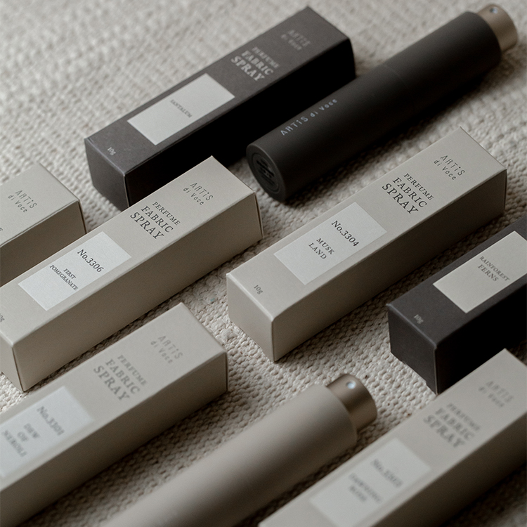 ARTiS di Voce ファブリックスプレー 10g SANTALUM