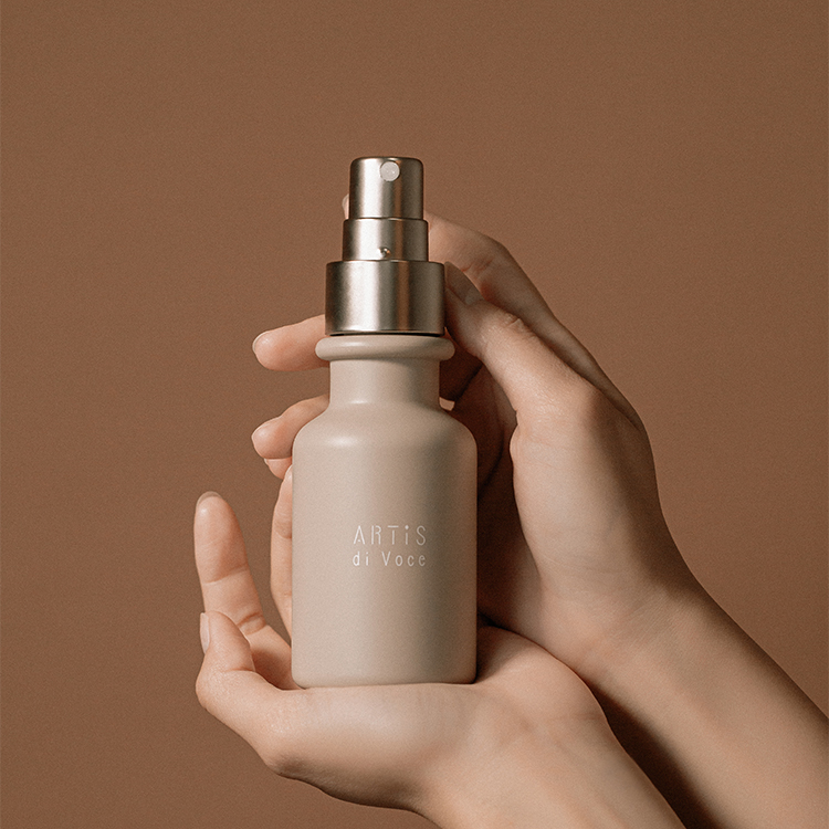 ARTiS di Voce ファブリックスプレー 120g SANTALUM