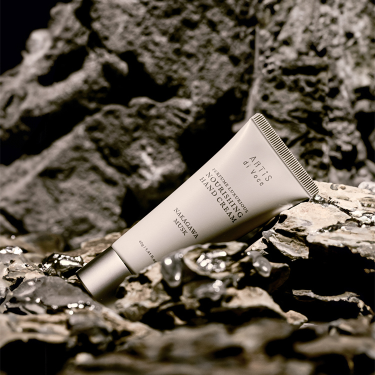 ARTiS di Voce ナリシングハンドクリーム 40g 3310n NAKAGAWA MUSK