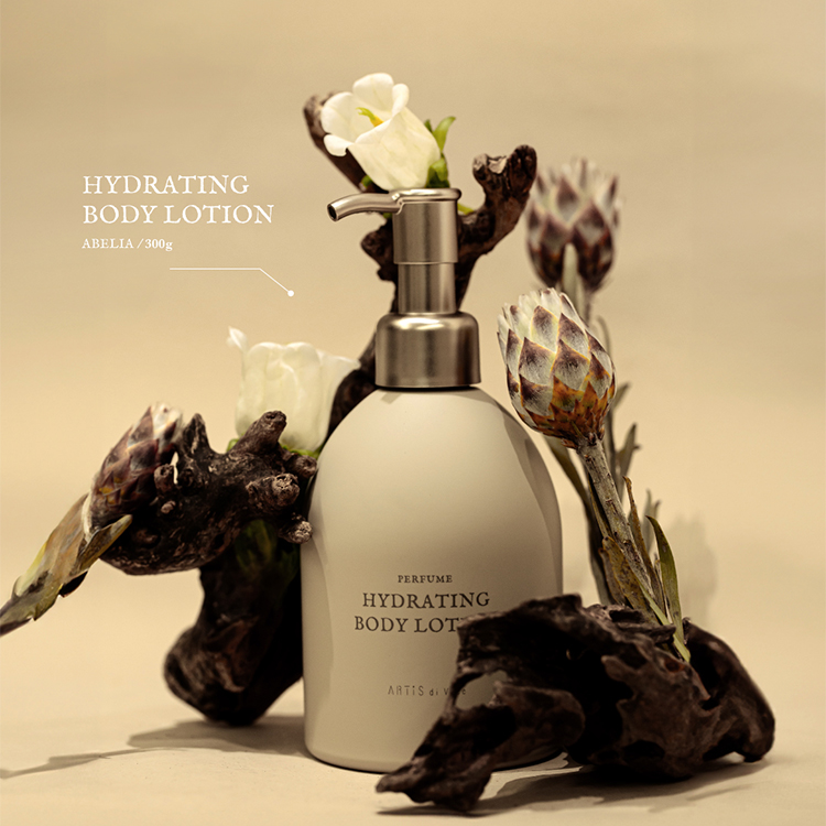 ARTiS di Voce ×TOY’s × INITY ハイドレーティング ボディローション 300g ABELIA