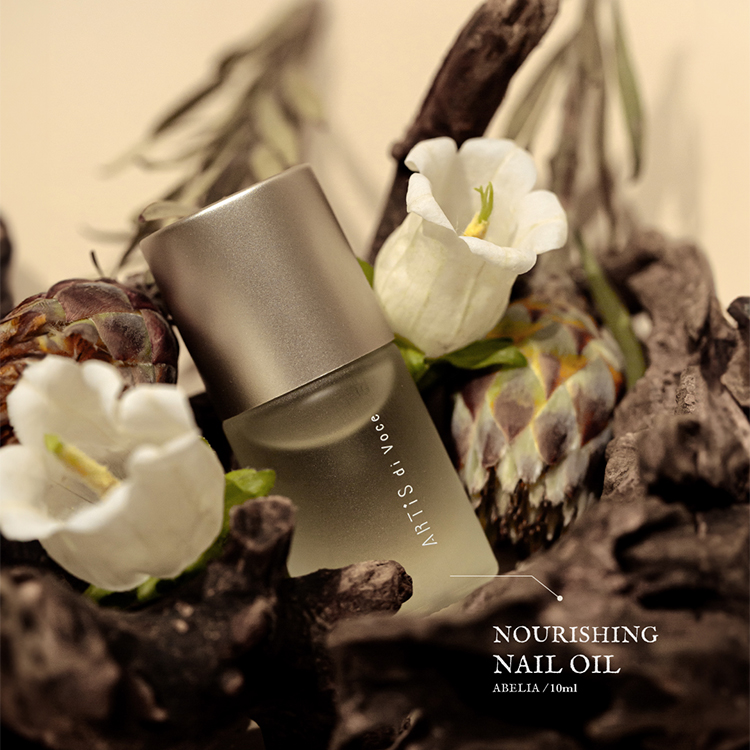 ARTiS di Voce ×TOY’s × INITY ナリシングネイルオイル 10ml  ABELIA