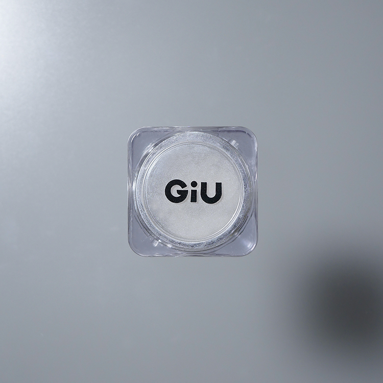 GiU コスチュームパールパウダー SILK White