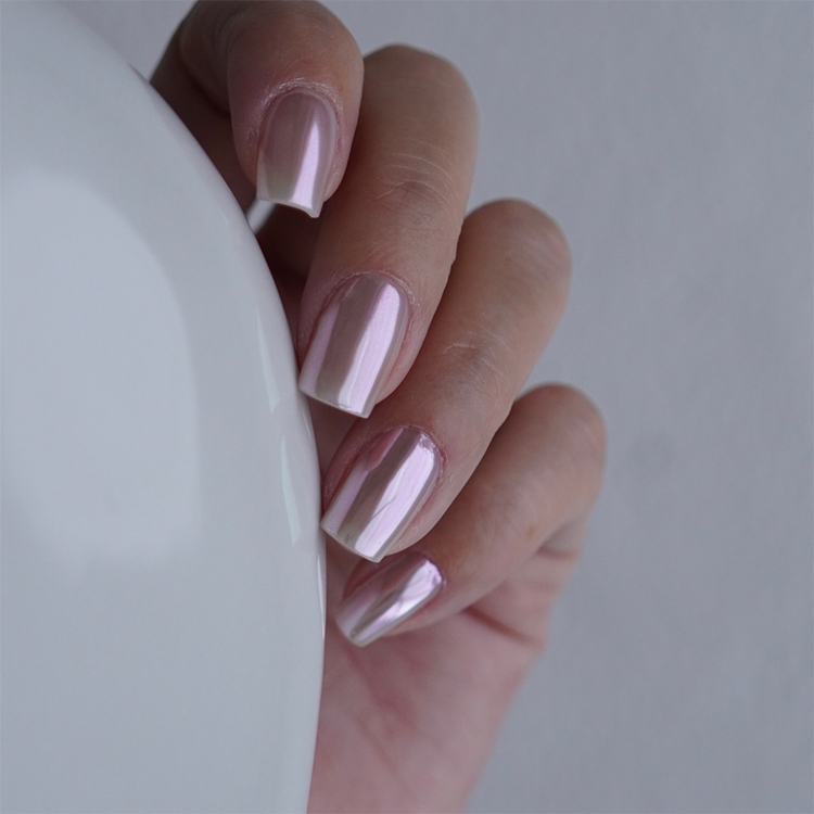 GiU パールミラーパウダー AKOYA Lilac