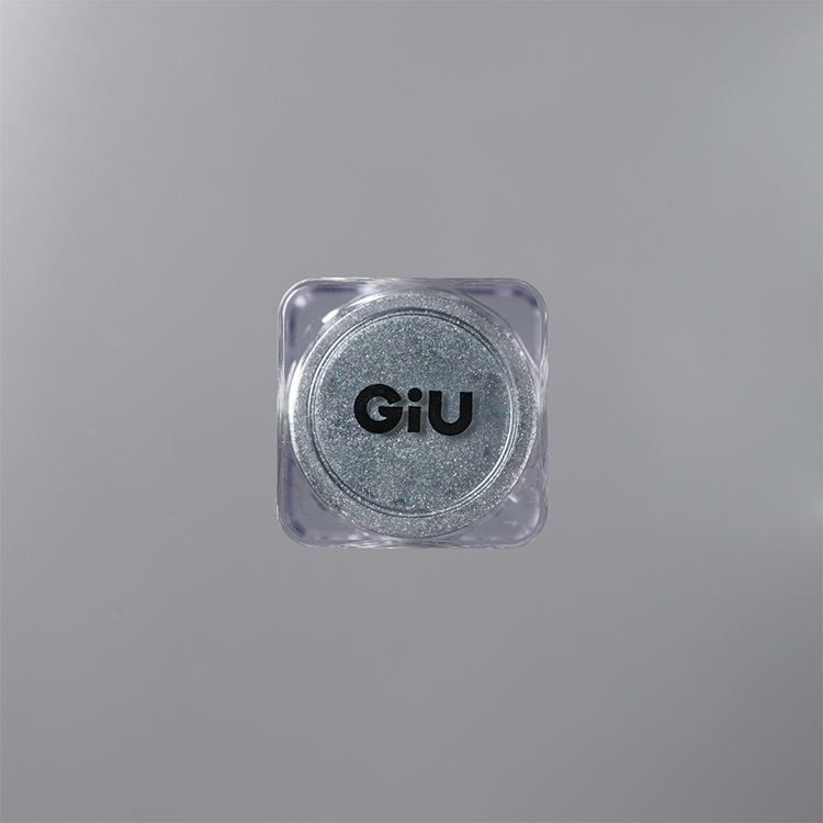 GiU グリッターパールパウダー MOONBOW