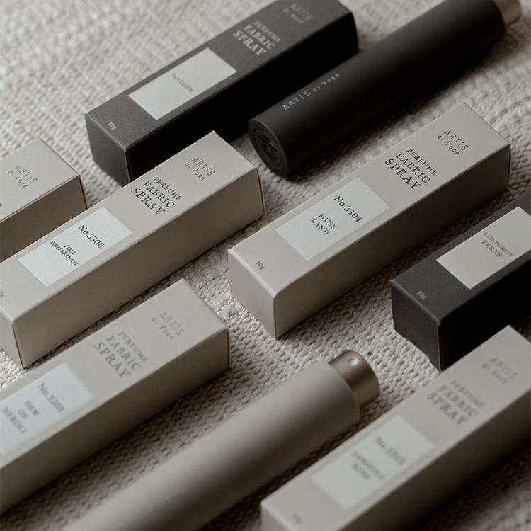 ARTiS di Voce パフュームファブリックスプレー 10g 3304 MUSK LAND