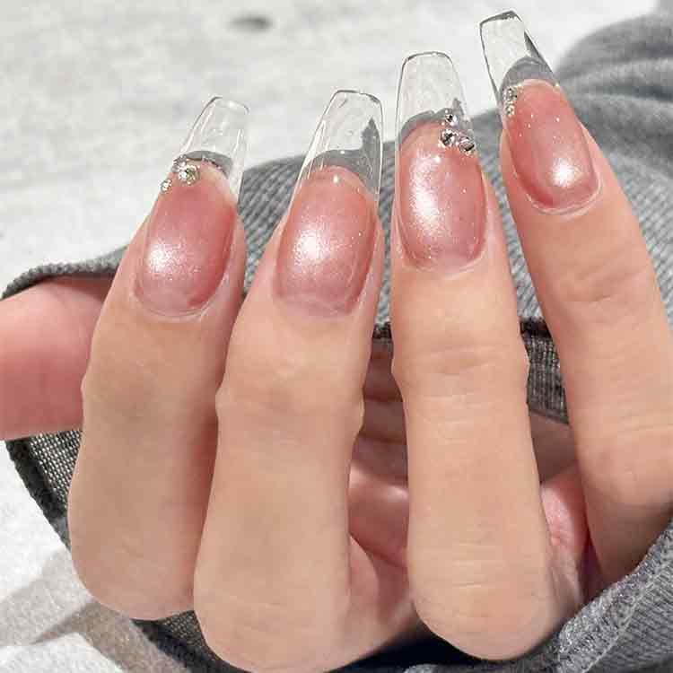 ageha 水光MAG ファンデーション 13g