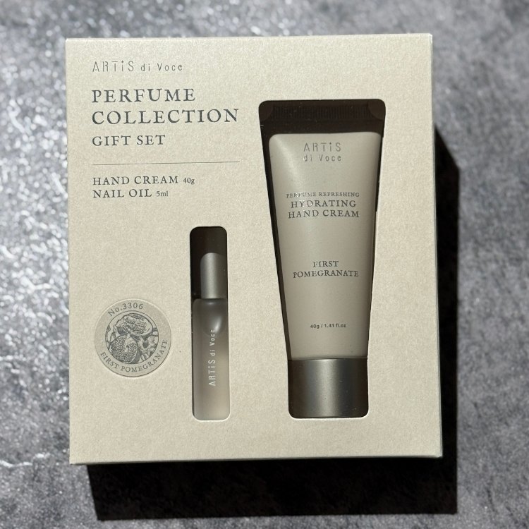 ARTiS di Voce ハイドレーティングハンドクリーム・ロールオンオイルGIFT SET 3306 FIRST POMEGRANATE