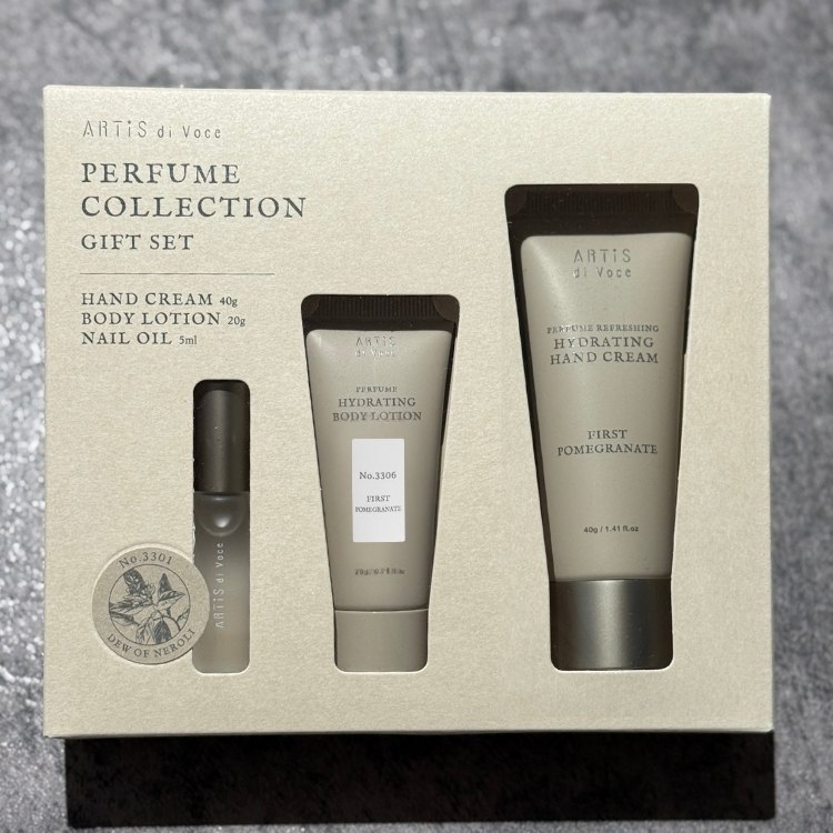 ARTiS di Voce ハイドレーティングハンドクリーム・ロールオンオイル・ミニボディローションGIFT SET 3306 FIRST POMEGRANATE