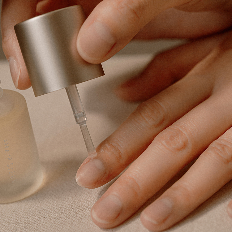 ARTiS di Voce 【NEW】ナリシングネイルオイル 10ml 3304n MUSK LAND