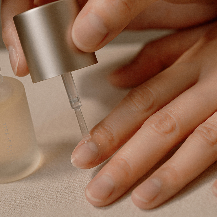 ARTiS di Voce 【NEW】ナリシングネイルオイル 10ml 3306n FIRST POMEGRANATE