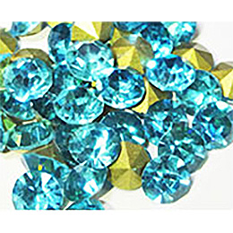 Nail Labo Vカットストーン アクアマリン SS16 | Nail Labo Online