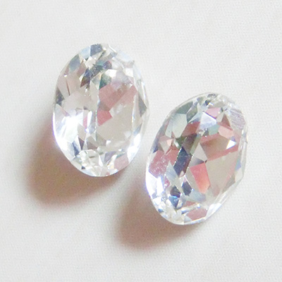 生産終了 SWAROVSKI ELEMENTS 4120 オーバル 8×6mm クリスタル 4粒