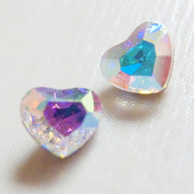 取扱終了 SWAROVSKI ELEMENTS 4883 ミニハートファンシーストーン 3.6×3.1mm クリスタルAB 4粒
