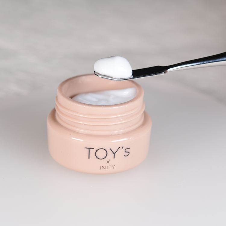 TOY’s × INITY FAN STICK