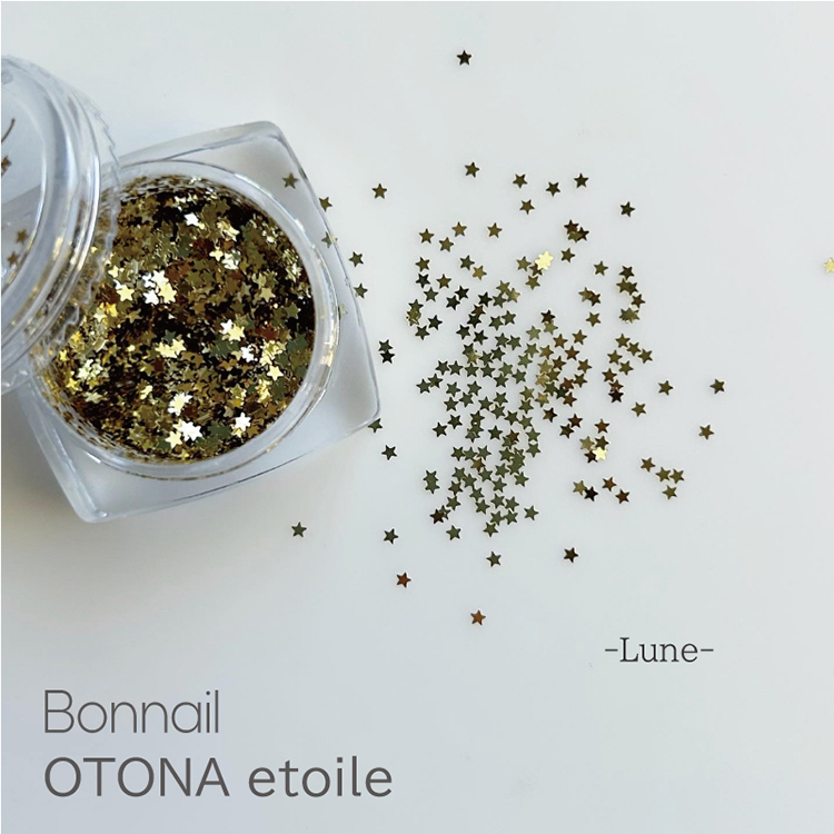 Bonnail OTONA etoile Lune