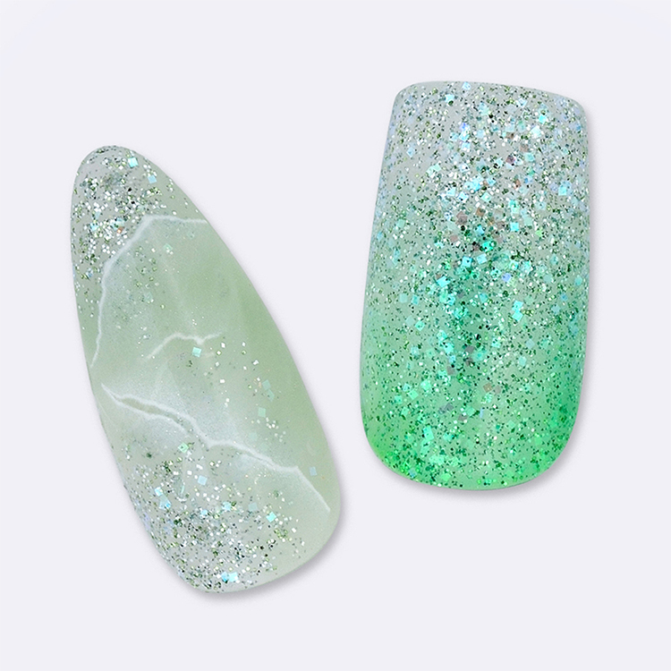 取扱終了 TSUMEKIRA MAK-GLI-004 TSUMEKIRA×maki SELECT FLASH GLITTER green