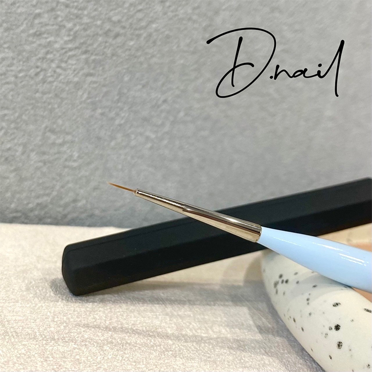 D.nail 極筆 極細ライナー(ゴールド)