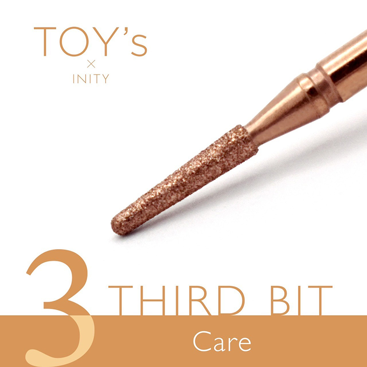 TOY’s × INITY サードビット ケア