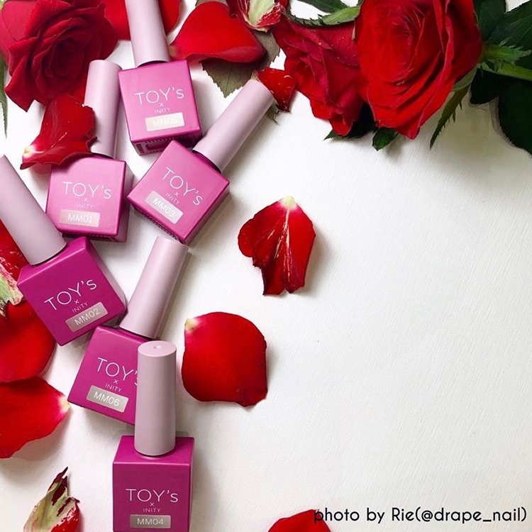TOY's × INITY モナムールマグ T-MM02 シャンゼリゼ | Nail Labo