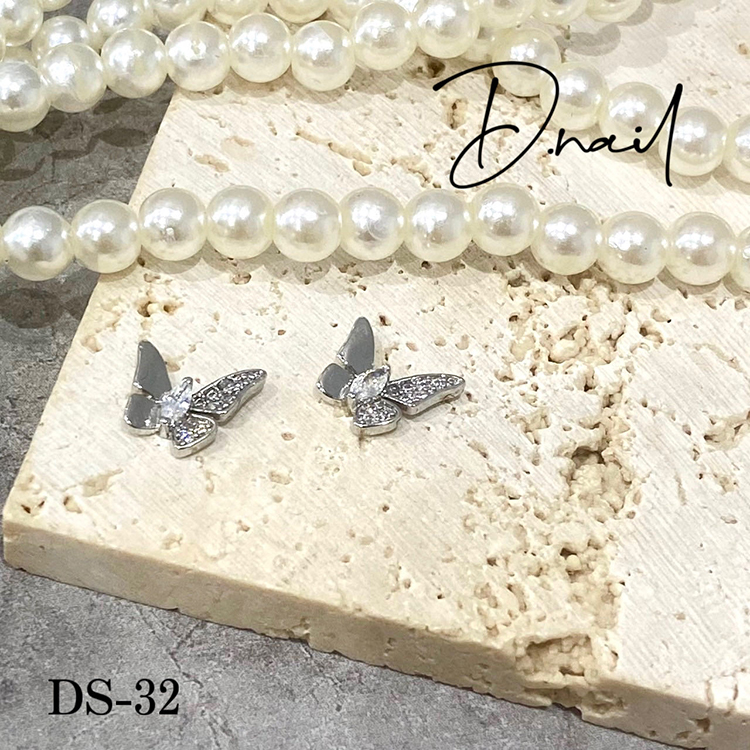 D.nail ジュエリービジューパーツDS-32 ハーフバタフライ