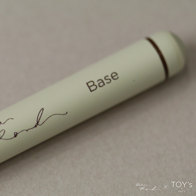 TOY’s × INITY TOY’s Brush atelier Rond Base