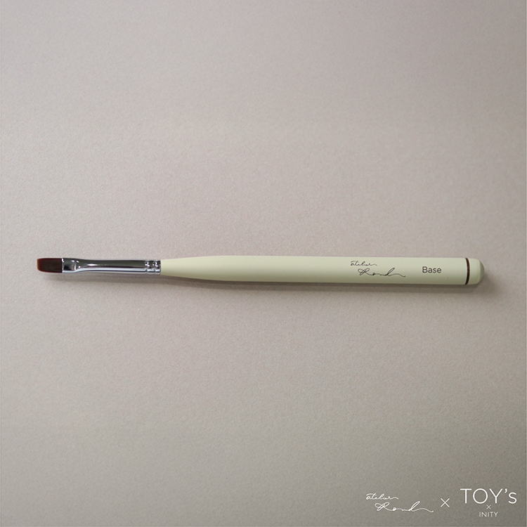 TOY’s × INITY TOY’s Brush atelier Rond Base