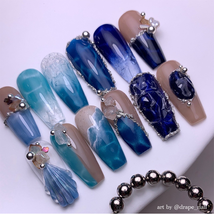 TOY’s × INITY 水面マグ