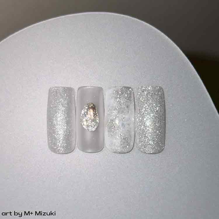 TOY’s × INITY パーティーフラッシュ 極みゼロホワイト T-PF00