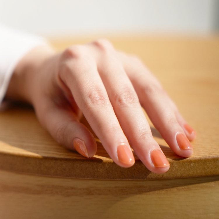 Riene nail polish apricot veil （ブラシ M）
