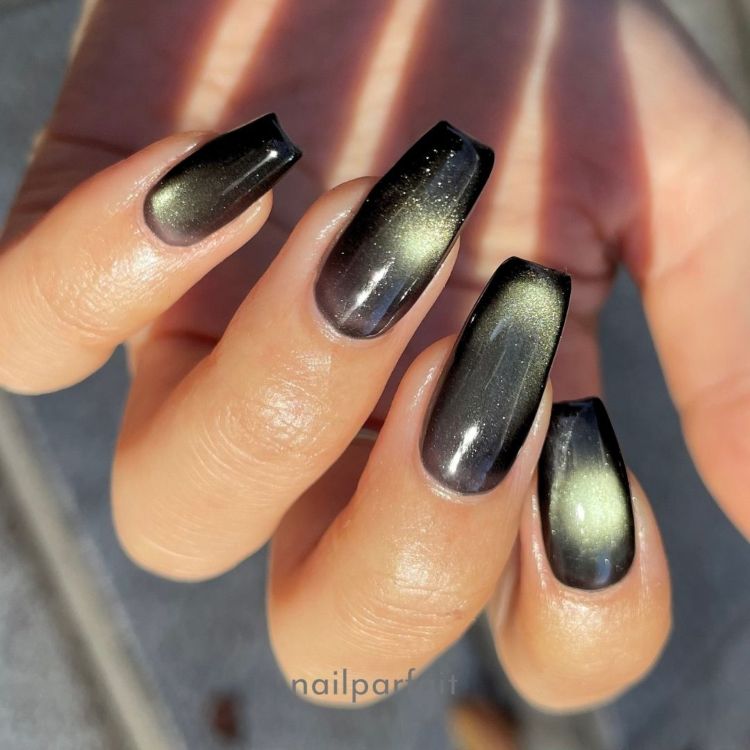 ネイルパフェ　カラージェル　漆黒　MG32