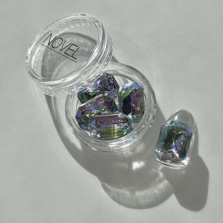 NOVEL P972 ビッグビジュー オーロラ